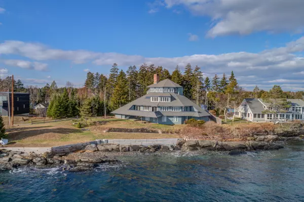 Harpswell, ME 04079,445 Long Point RD