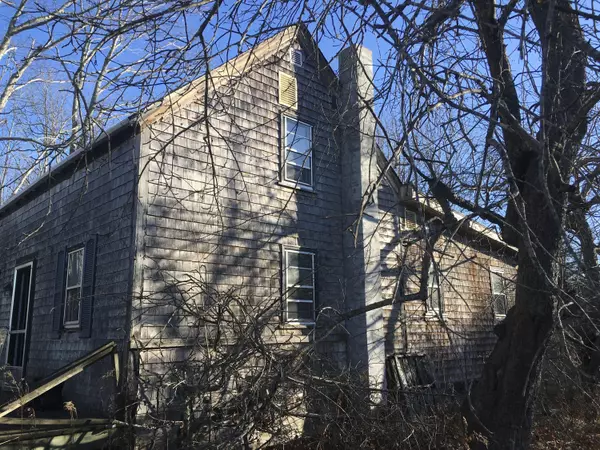 Waldoboro, ME 04572,128 Miller RD