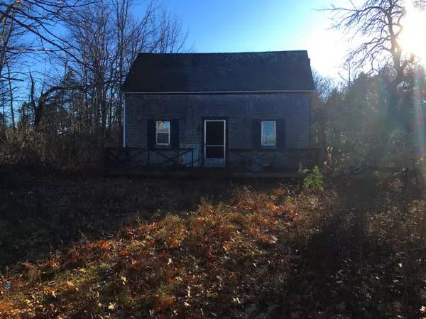 128 Miller RD, Waldoboro, ME 04572