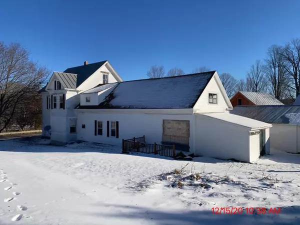 Kingfield, ME 04947,272 Main ST