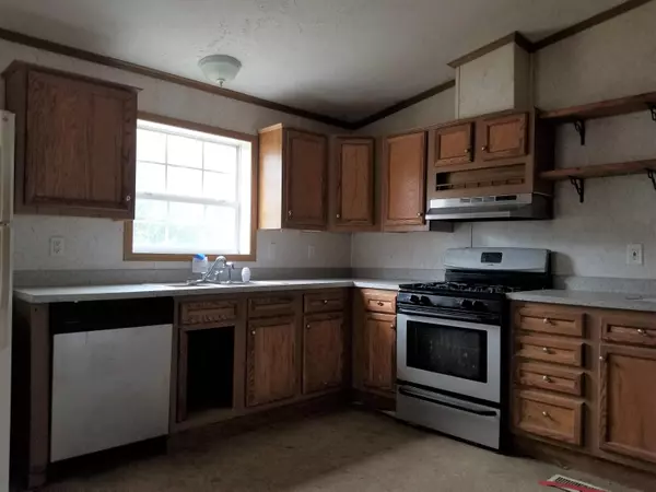 Hudson, ME 04449,47 Sherry DR