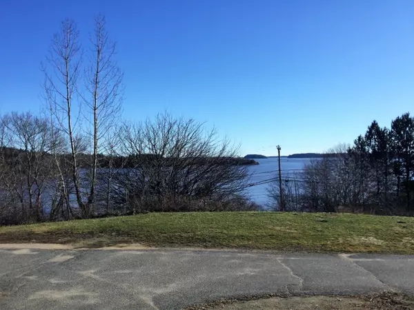 Machiasport, ME 04655,363 Port RD