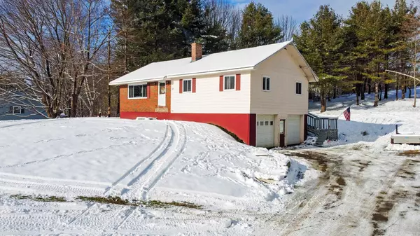 West Gardiner, ME 04345,121 Old Lewiston RD