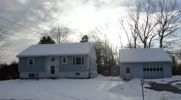 211 Libby Hill RD, Gardiner, ME 04345