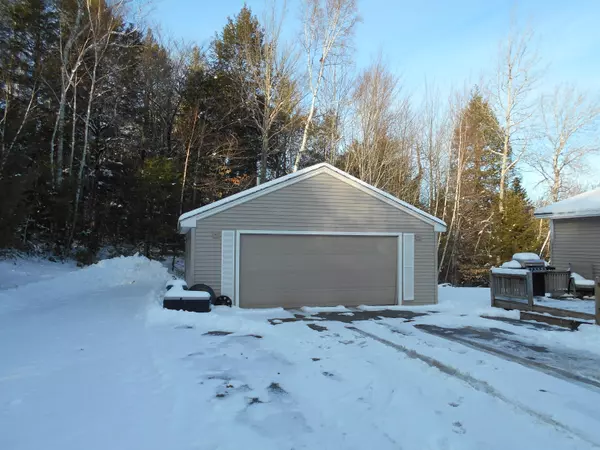 Milford, ME 04461,5 January LN