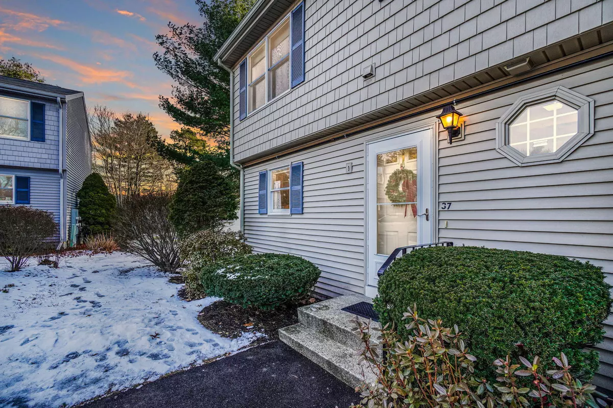 Portland, ME 04103,37 Wellstone DR #37