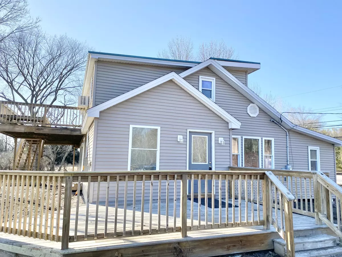 Lyman, ME 04002,1592 Alfred RD