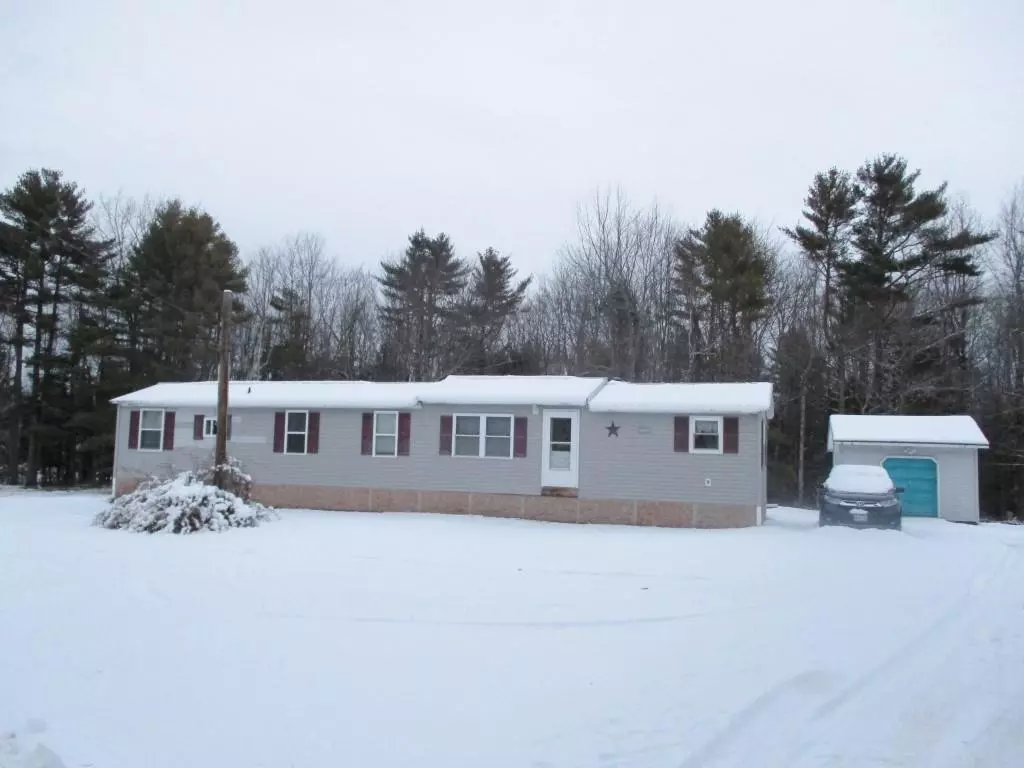 Leeds, ME 04263,92 Fish ST