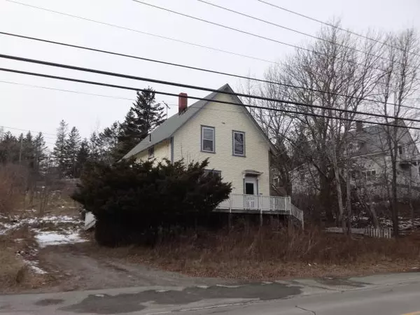 464 Main ST, Southwest Harbor, ME 04679