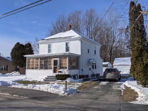 64 Weston AVE, Madison, ME 04950