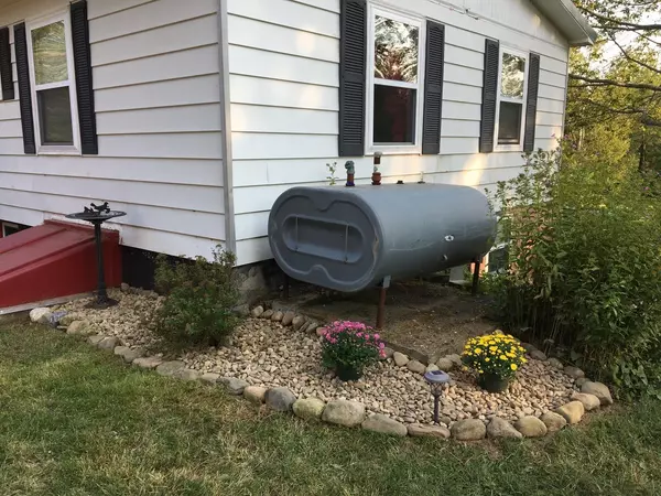 Liberty, ME 04949,251 Roberts Shore RD