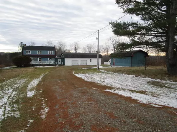 365 US ROUTE 46, Bucksport, ME 04416