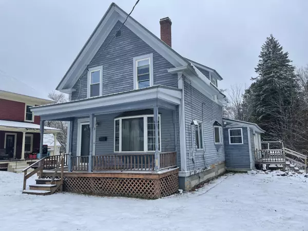 11 Elm ST, Houlton, ME 04730