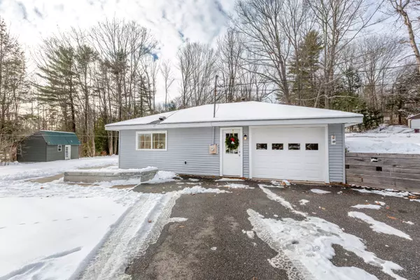 Lisbon, ME 04252,19 Spear ST