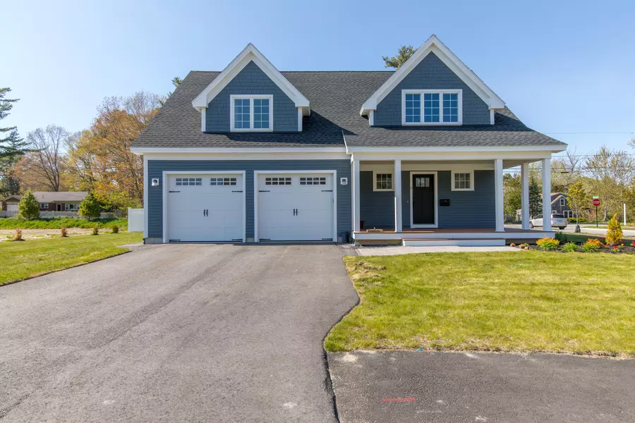 40 Black Sparrow DR, Portland, ME 04102