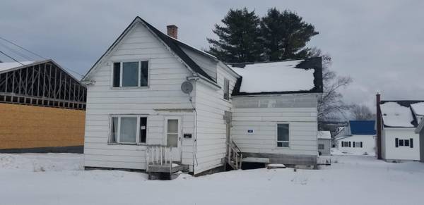 198 Main ST, Van Buren, ME 04785