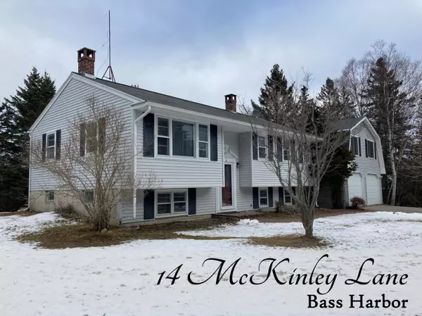 14 McKinley LN, Tremont, ME 04653