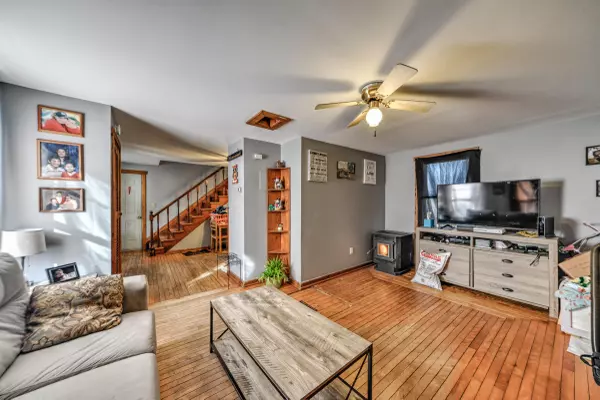 Richmond, ME 04357,2 Post RD