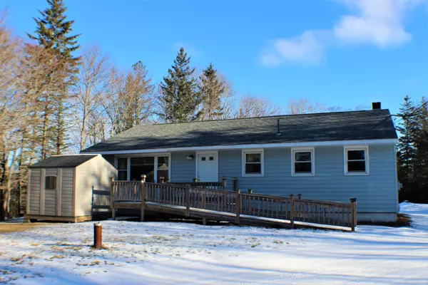 Tremont, ME 04653,306 Harbor DR