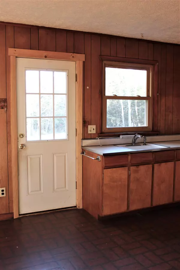 Tremont, ME 04653,306 Harbor DR