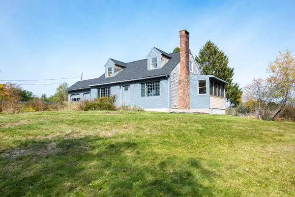 Kittery, ME 03905,485 Haley RD