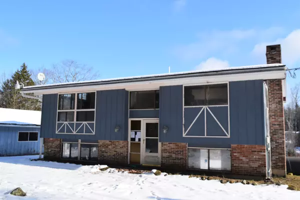 Penobscot, ME 04476,943 Castine RD