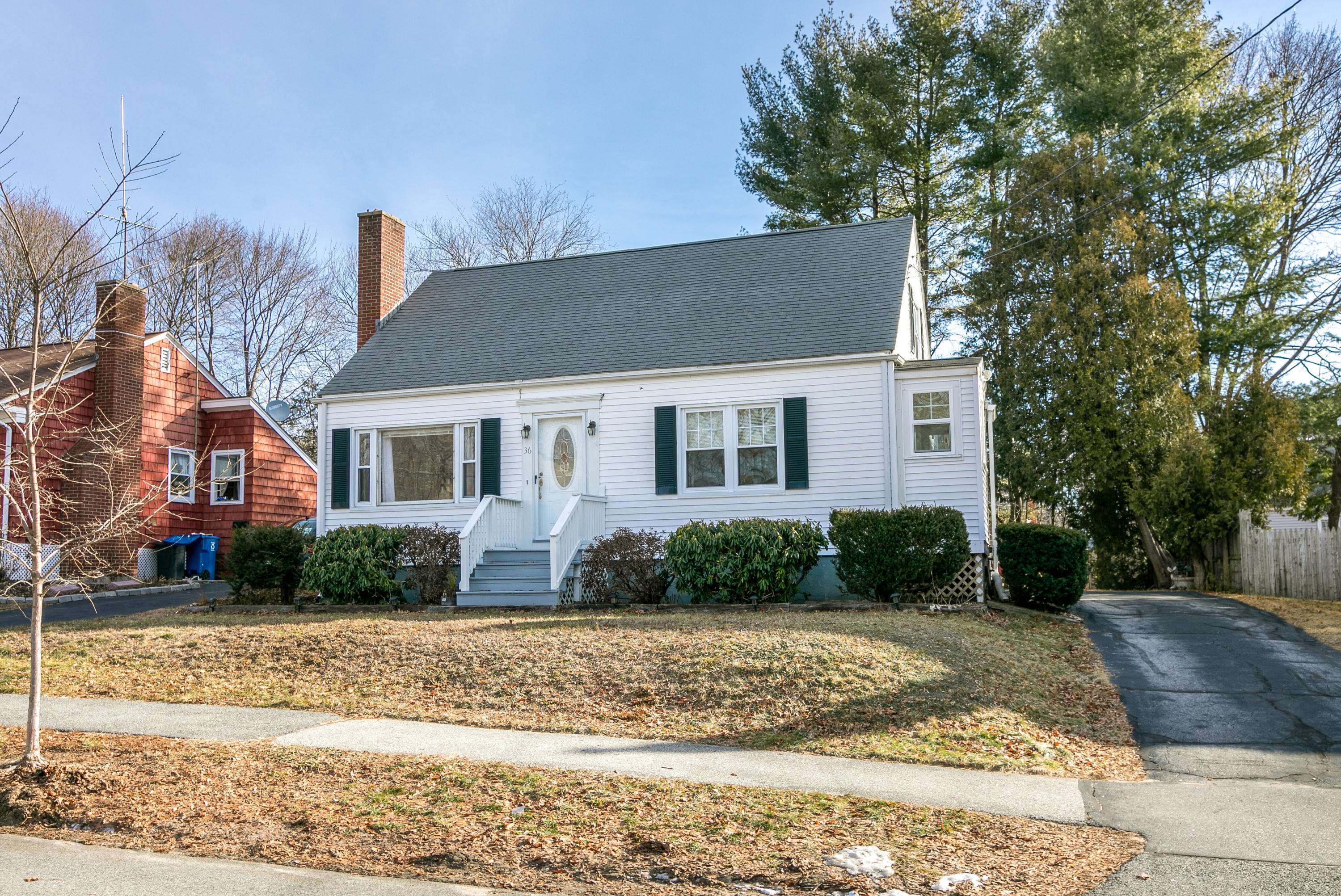 36 W Commonwealth DR, Portland, ME 04103