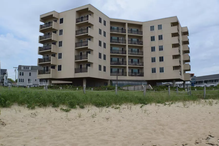 1 Cleaves ST #507, Old Orchard Beach, ME 04064