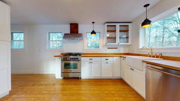 Lincolnville, ME 04849,2866 Belfast RD