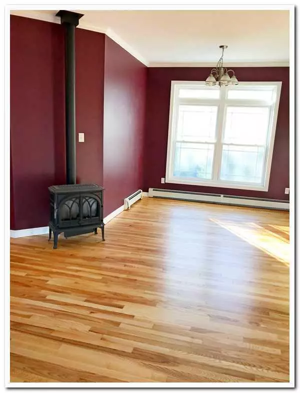 Gouldsboro, ME 04607,182 Paul Bunyan Road