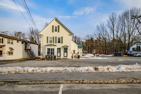Naples, ME 04055,705-709 Roosevelt TRL