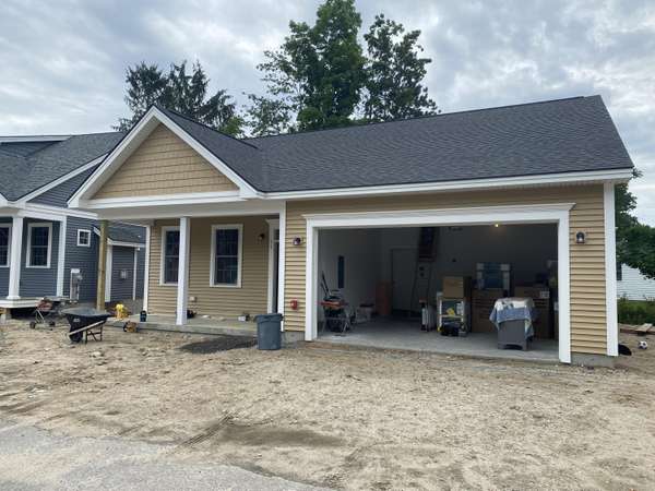 11 Fae Lane #14, Gorham, ME 04038