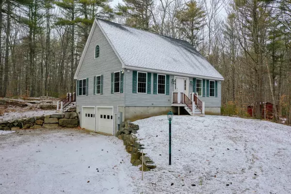 32 Village Green DR, Ogunquit, ME 03907