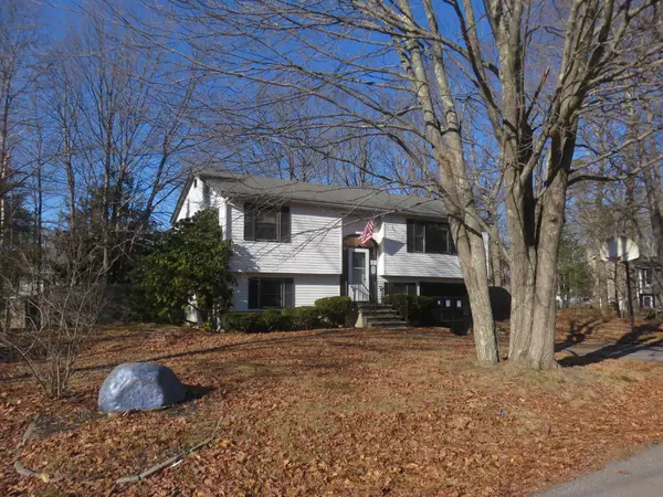 Old Orchard Beach, ME 04064,39 Garden ST