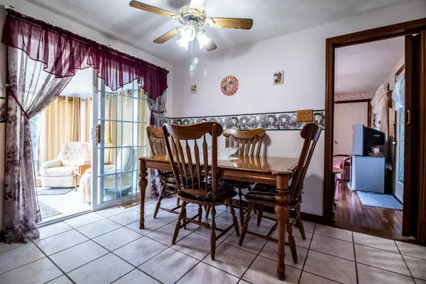 North Berwick, ME 03906,581 Beech Ridge RD