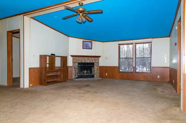 West Gardiner, ME 04345,13 Cain LN