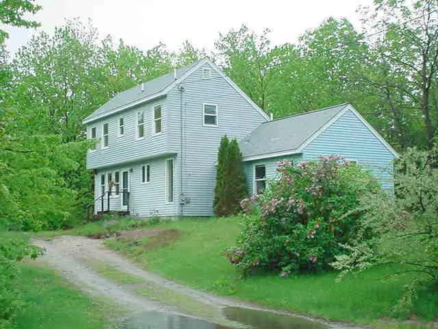 44 Raymond Hill RD, Raymond, ME 04071