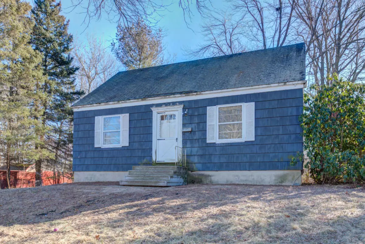 South Portland, ME 04106,62 Wythburn RD