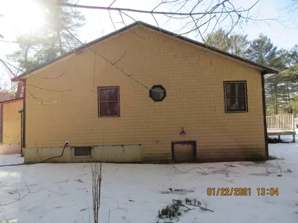 Glenburn, ME 04401,15 Pineview AVE