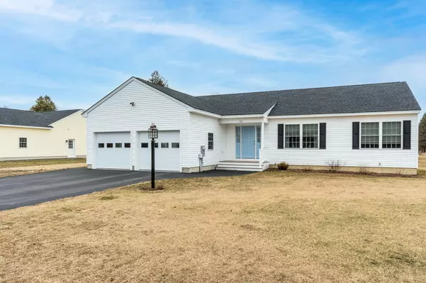 North Berwick, ME 03906,22 Sunset AVE