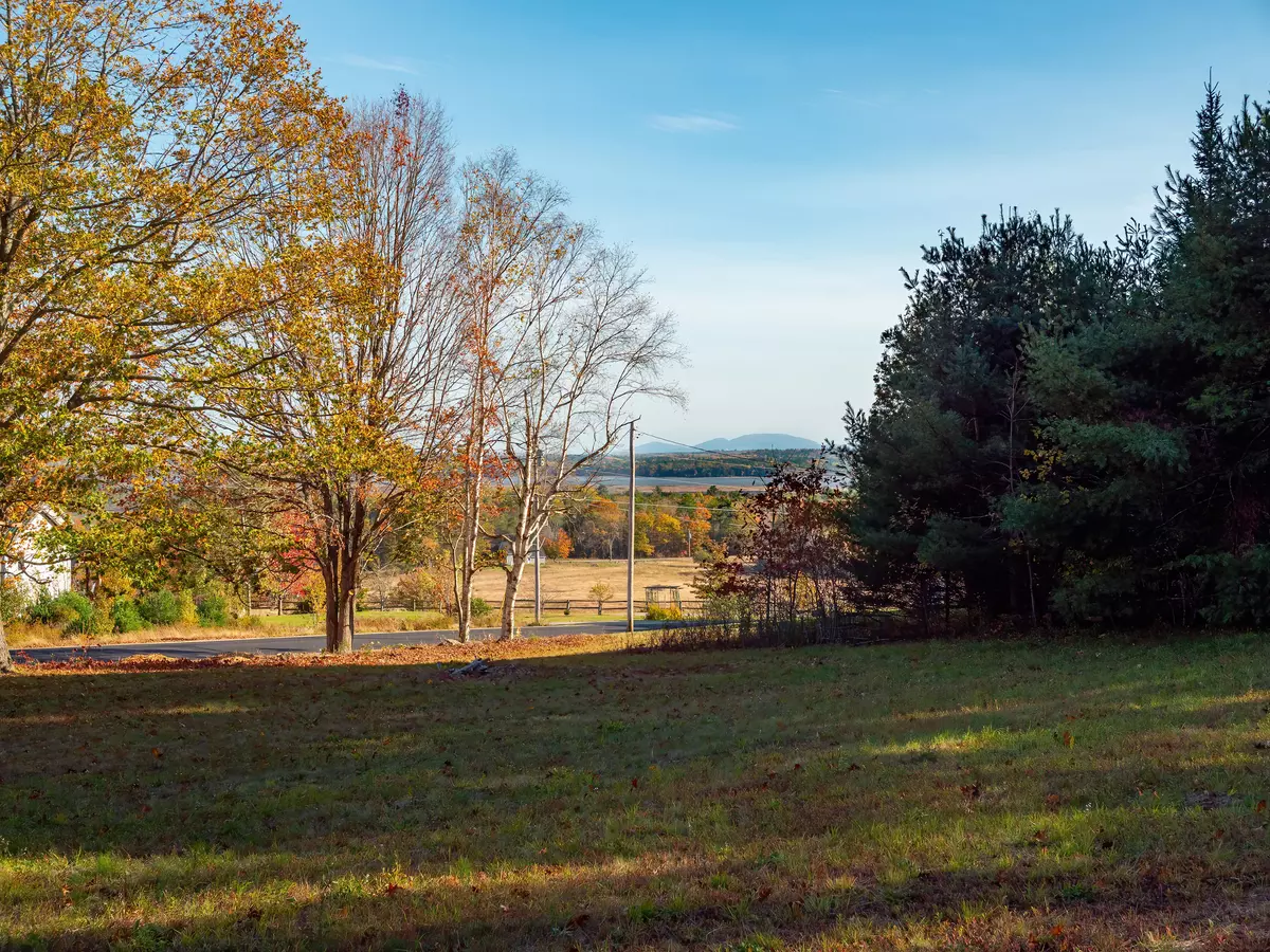 Ellsworth, ME 04605,110A Gary Moore RD