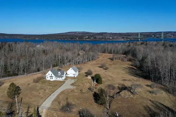 Deer Isle, ME 04650,69 Eggemoggin RD