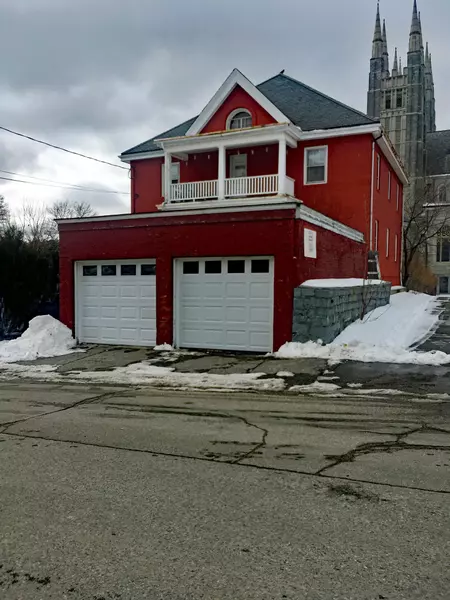 45 Horton ST, Lewiston, ME 04240