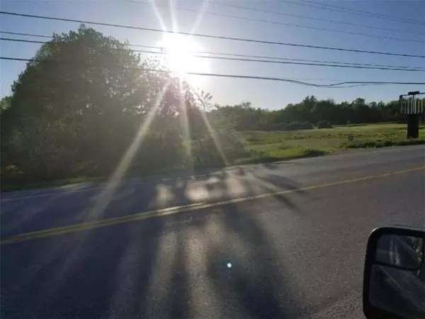 Newport, ME 04953,382 Moosdehead TRL