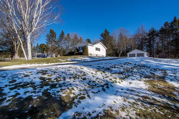 Bucksport, ME 04416,82 Spruce ST