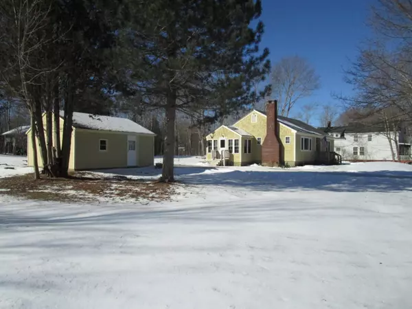 29 Shipyard RD, Friendship, ME 04547