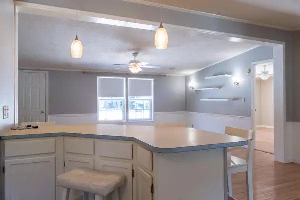 Brunswick, ME 04011,19 Storer RD