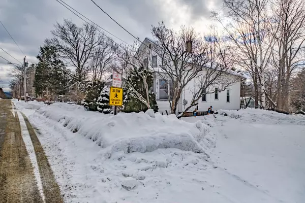 Rumford, ME 04276,435 Knox ST