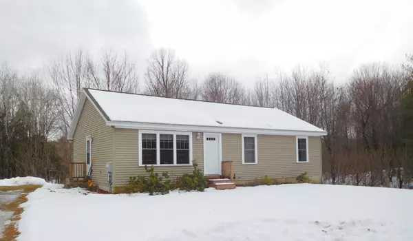 297 Norris Hill RD, Monmouth, ME 04259