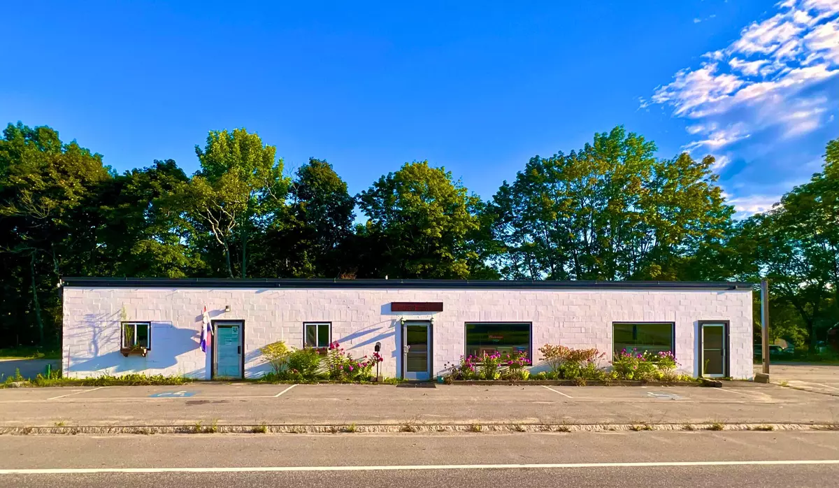 Waldoboro, ME 04572,1607 Atlantic HWY